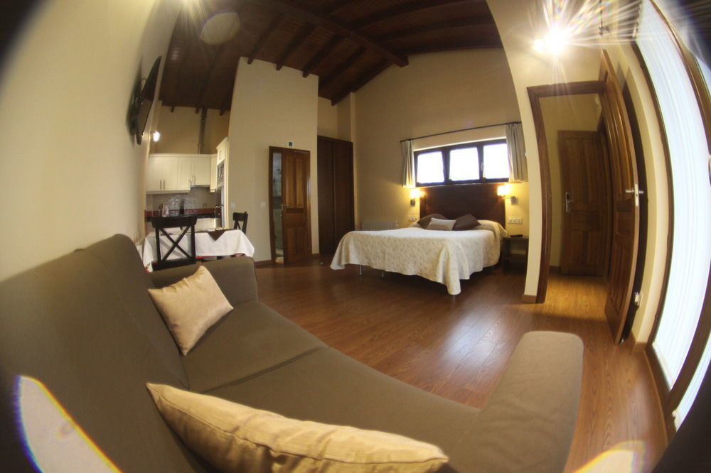 Casona De Llanorrozo Apartamentos Rurales Ovinana  Exterior photo