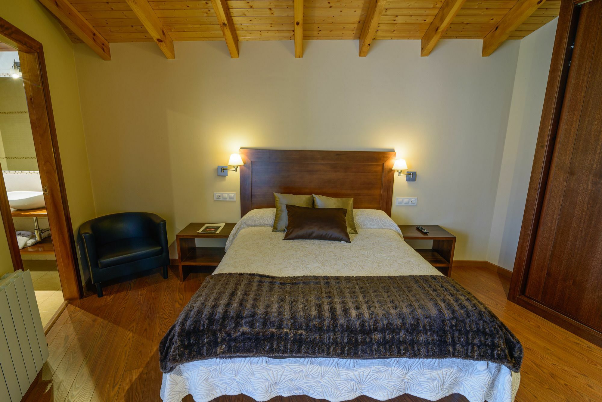 Casona De Llanorrozo Apartamentos Rurales Ovinana  Exterior photo