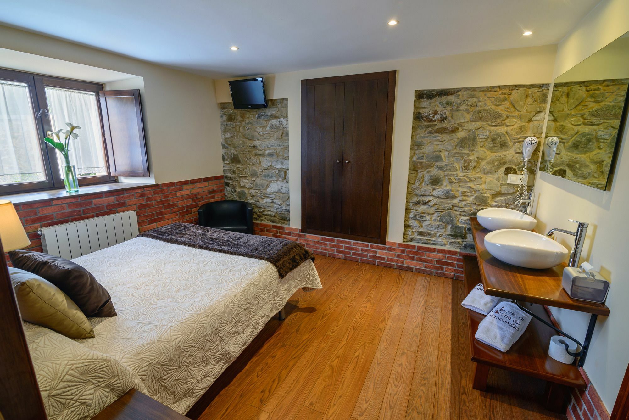 Casona De Llanorrozo Apartamentos Rurales Ovinana  Exterior photo