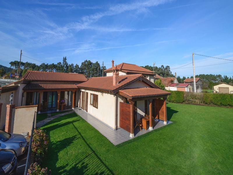 Casona De Llanorrozo Apartamentos Rurales Ovinana  Exterior photo